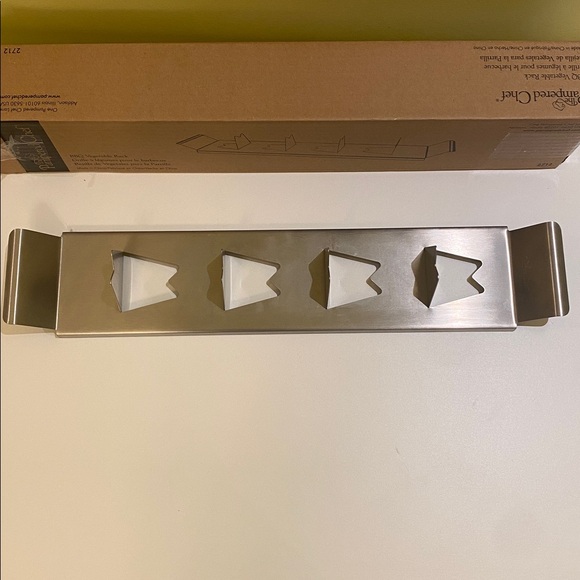 Pampered Chef BBQ Vegetable Rack - Picture 2 of 3